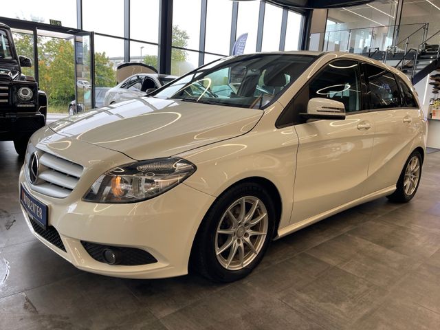 Mercedes-Benz B 180 *Kamera*Klima*Unfallfrei*