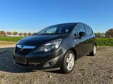 Opel Meriva 1.4 Turbo Active ecoFlex 103kW - Opel Meriva in Krefeld