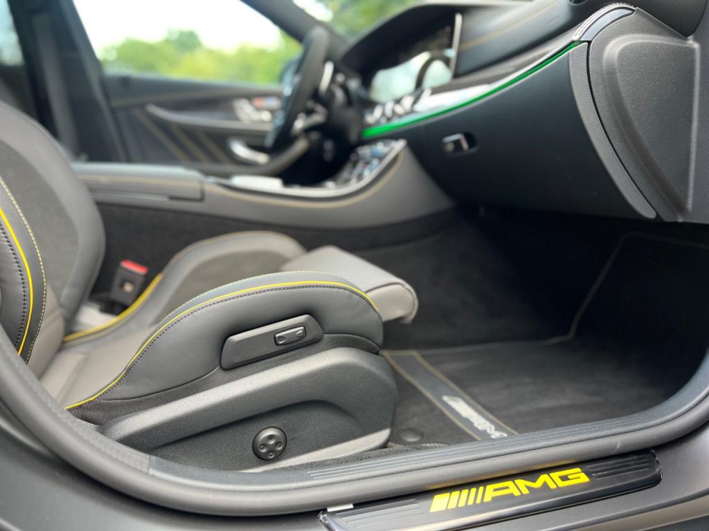 Mercedes-Benz E 63 AMG