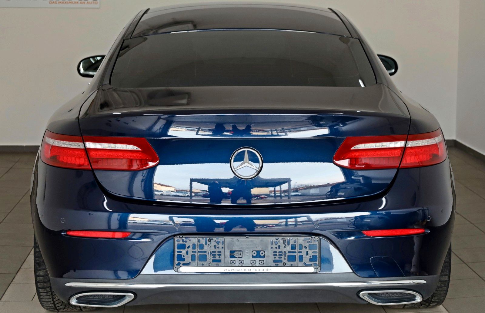 Fahrzeugabbildung Mercedes-Benz E 300 d Coupe,Avantgarde,Panorama,ACC,AHK el,20"