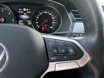 Volkswagen Passat Variant - 12