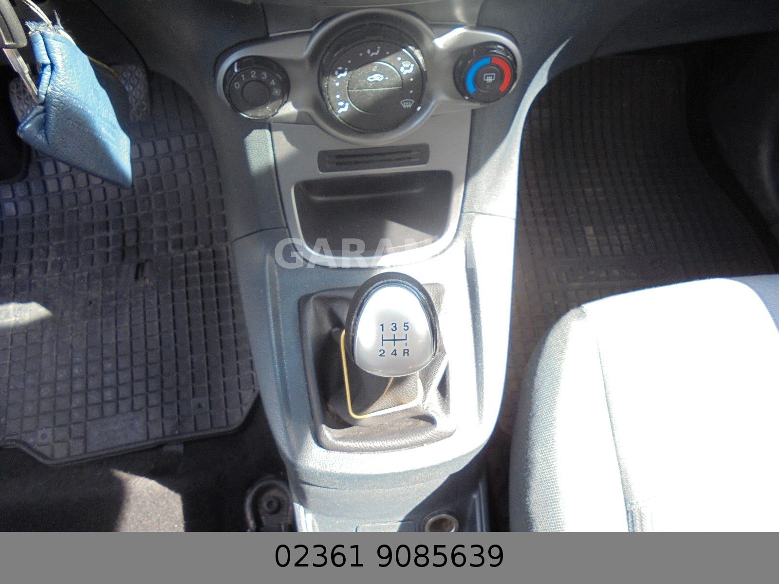 Fahrzeugabbildung Ford Fiesta 1.2 Servo/Zv/el Fenster/TÜV NEU