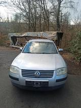 Volkswagen Passat B5 1.6 neu TÜV - Volkswagen Passat aus 2001: Kombi