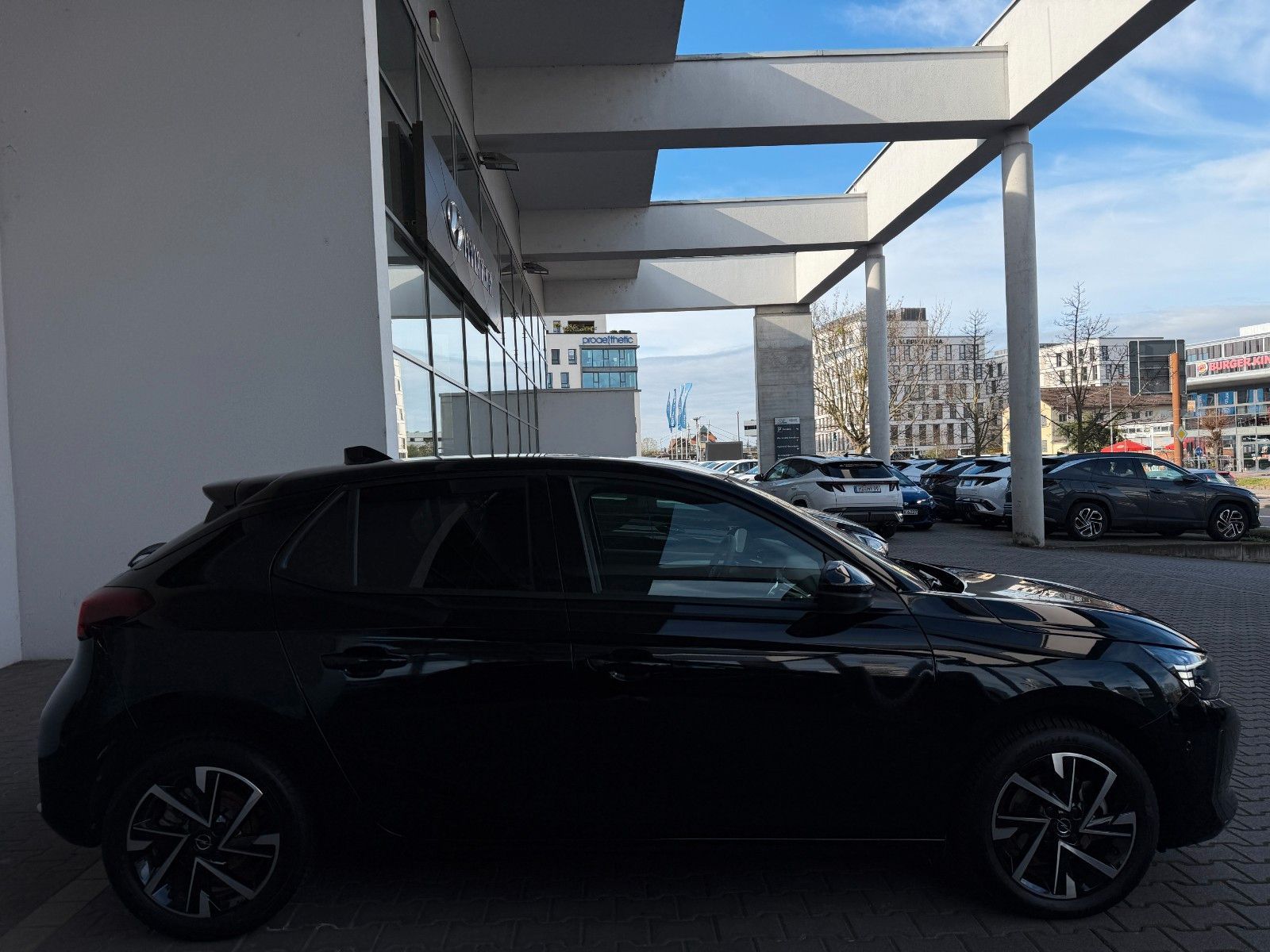 Fahrzeugabbildung Opel Corsa F 1.2 Turbo GS KlimaA,LED,Navi,SHZ,Kam.,LM