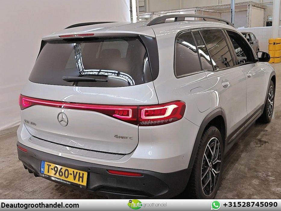 Mercedes-Benz EQB 300 4MATIC AMG Line 67 kWh imagem 2