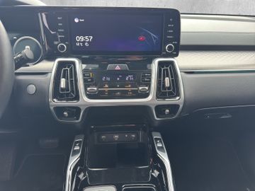 Kia Sorento Spirit 2.2 CRDi NAVI BOSE LED 360KAMERA