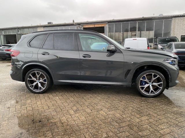 BMW X5 xDrive45e M Sport*HEAD-UP - LASER - PANO*