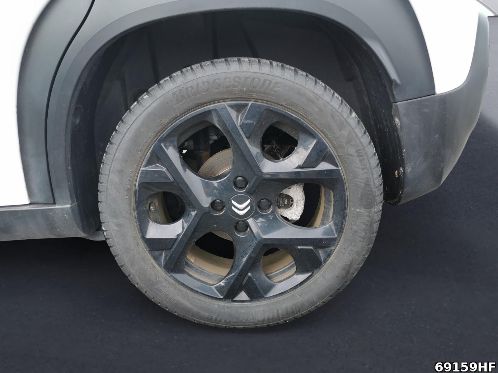 Fahrzeugabbildung Citroën C3 Aircross Max 130PS AT6 *PDC*KAMERA*NAVI*
