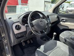 Fahrzeugabbildung Lodgy Prestige 1.5 dCi 110 eco Navi Leder Fahrer