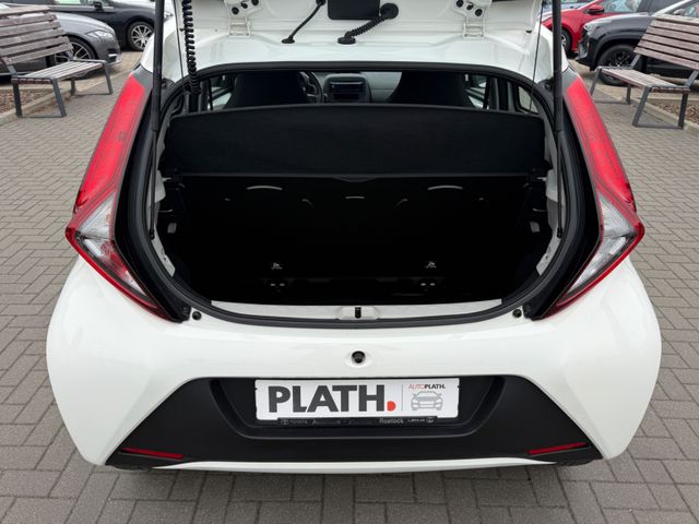 Toyota Aygo /KLIMA/SERVO