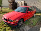 BMW E 36   - BMW 316: E36