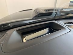 Fahrzeugabbildung Dodge RAM 1500 Limited Night LPG Rambox Dual-Taligate