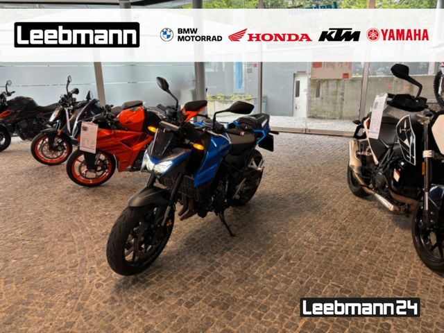 Honda CB 750 Hornet 25 Honda Pakete verbaut, Schaltass
