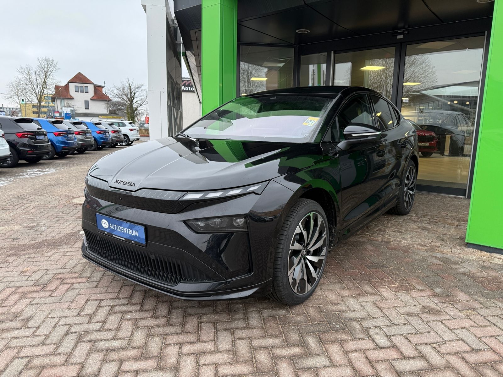 Skoda Enyaq Coupé 85 Sportline AHK ACC NAVI GLASDACH S imagem 2