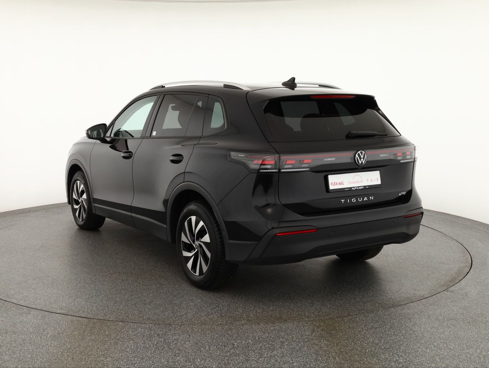 Volkswagen Tiguan 1.5 eTSI DSG LED ACC Kamera imagem 3