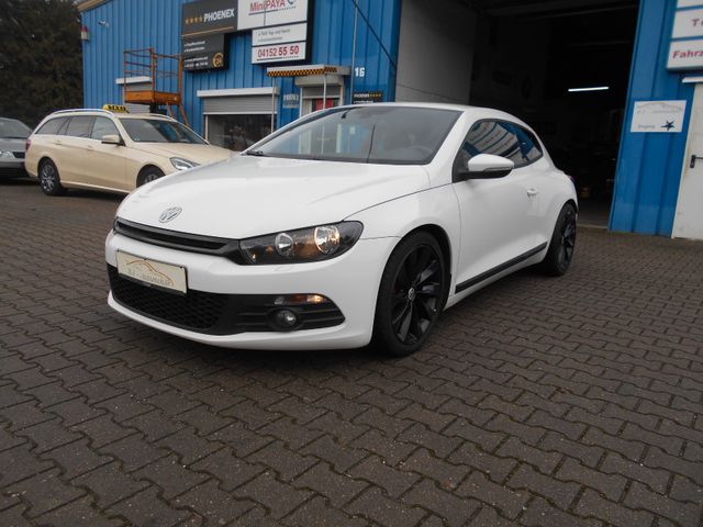 Volkswagen Scirocco 2.0 TSI  SHZ Navi  Gepflegter Zustand