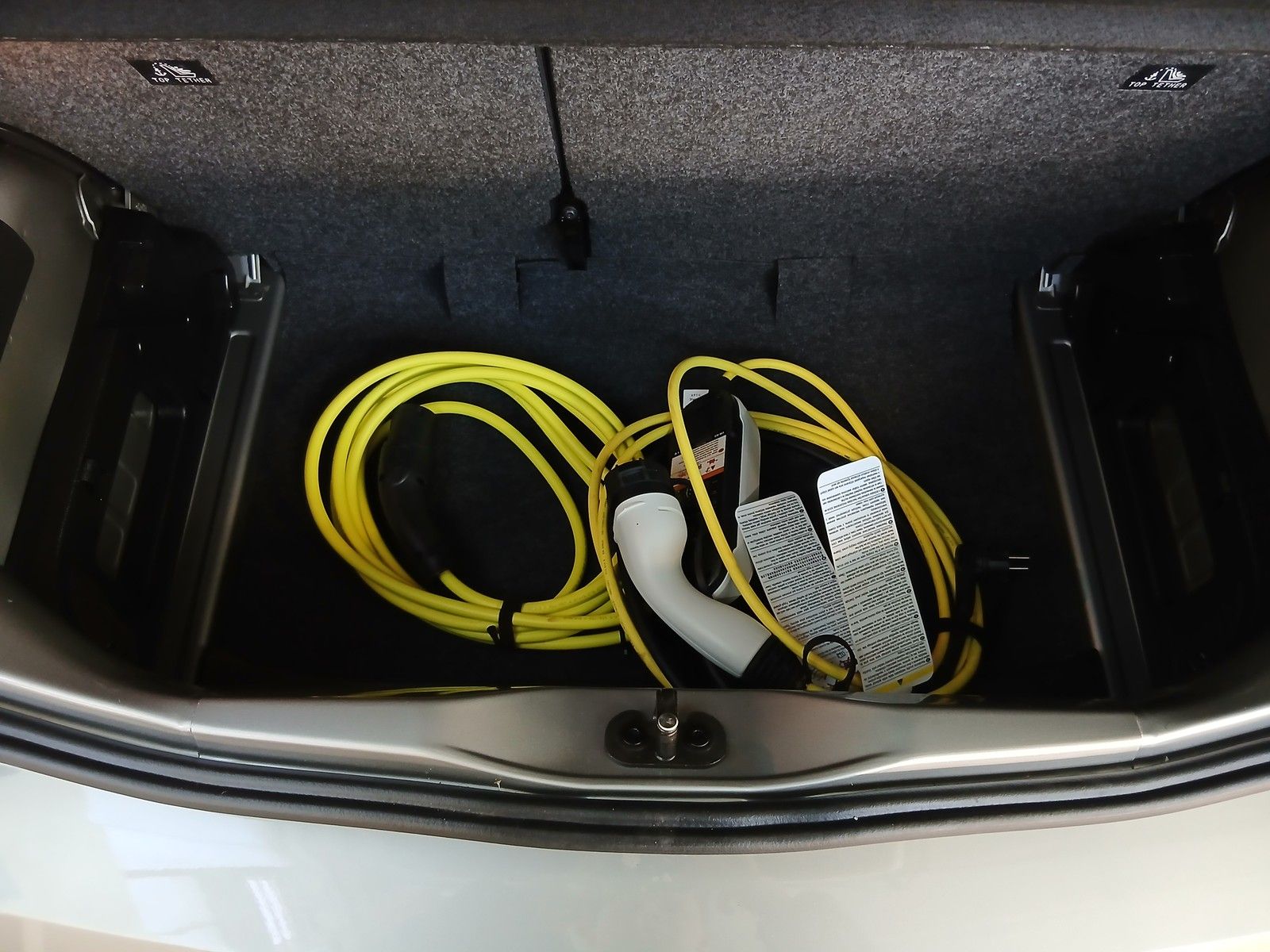 Fahrzeugabbildung Volkswagen up! e-up! Style +Kamera +Tempomat