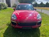 Porsche Cayenne Diesel -193kw von Privat  - Porsche Cayenne: Rot