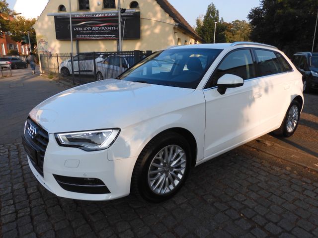 Audi A3 SPORTBACK 2.0TDI*2-HAND*TEIL-LEDER*NAVI*XENON