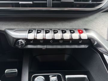 Peugeot 3008 1.2 PureTech 130 GT-Line NAVIKAMERALED