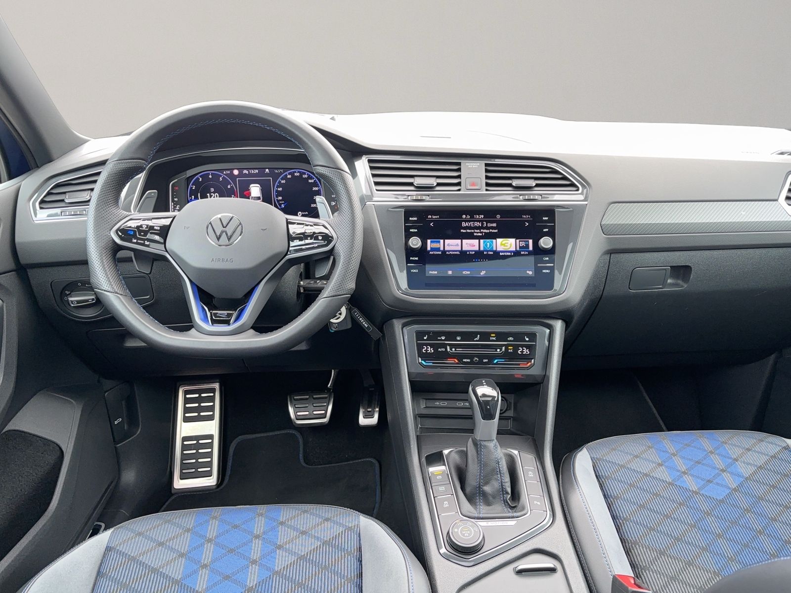 Tiguan 2.0 TSI R 4Motion, PANO, Design Paket, Re