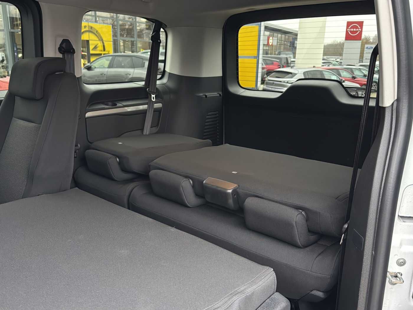 Peugeot Traveller - Bild 15