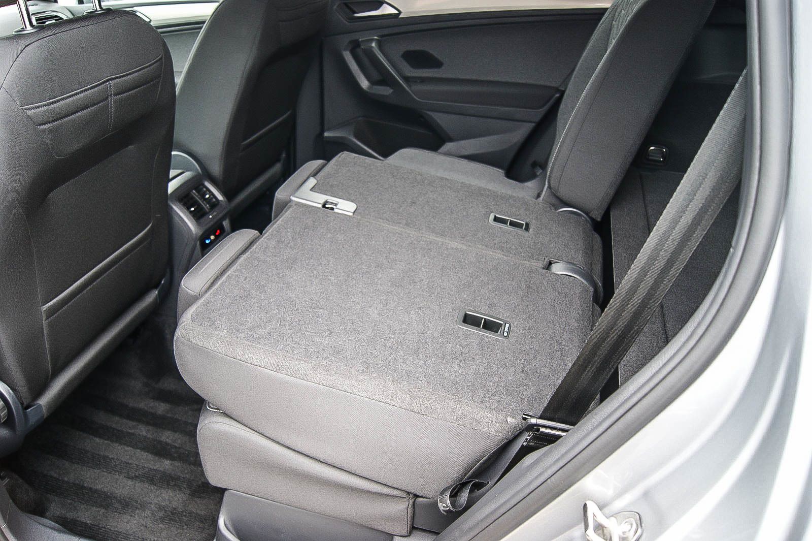 Fahrzeugabbildung Volkswagen Tiguan Allspace 4Motion Move DSG IQ-MATRIX ACC 1