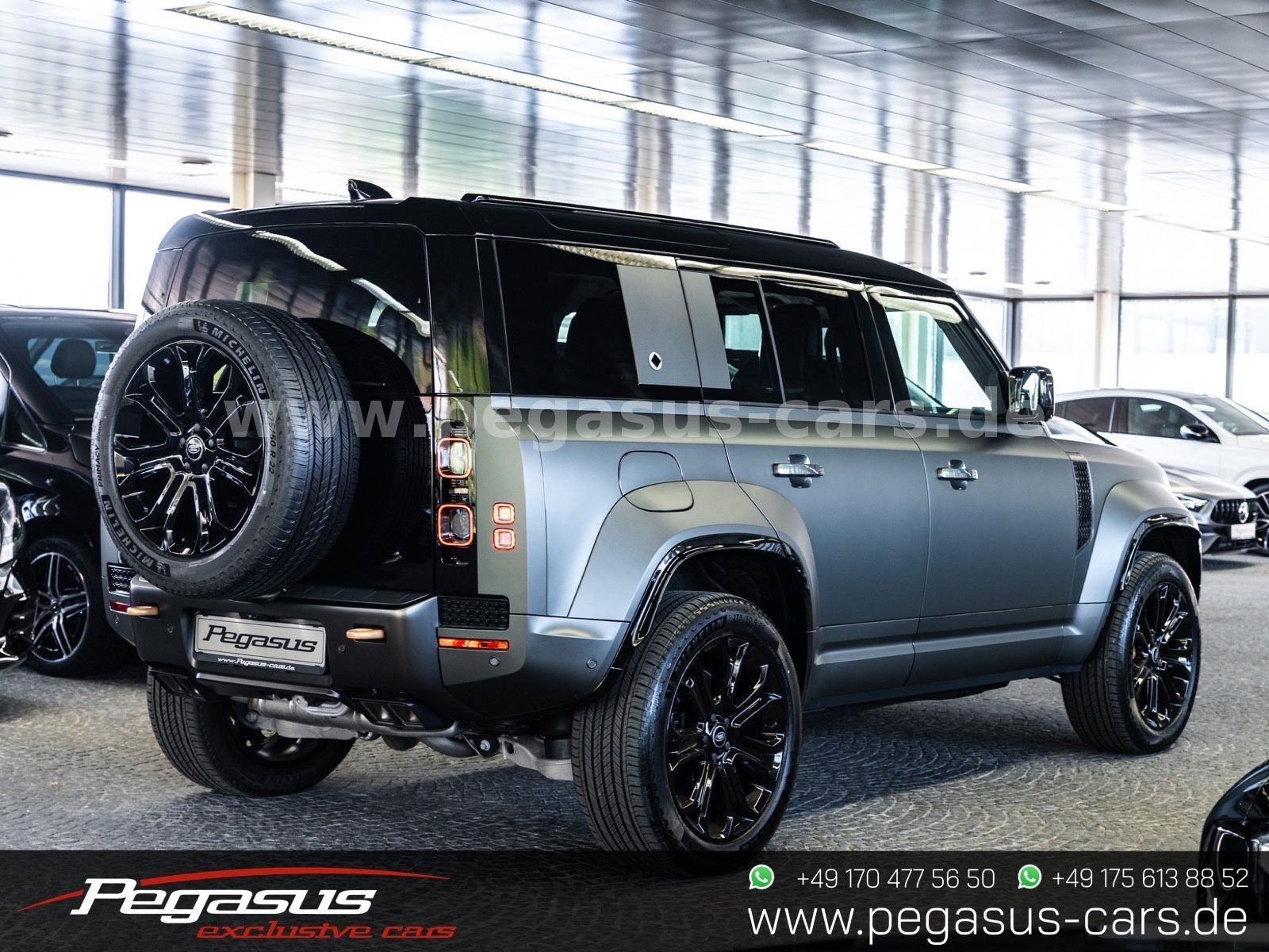 LAND ROVER Defender - 6