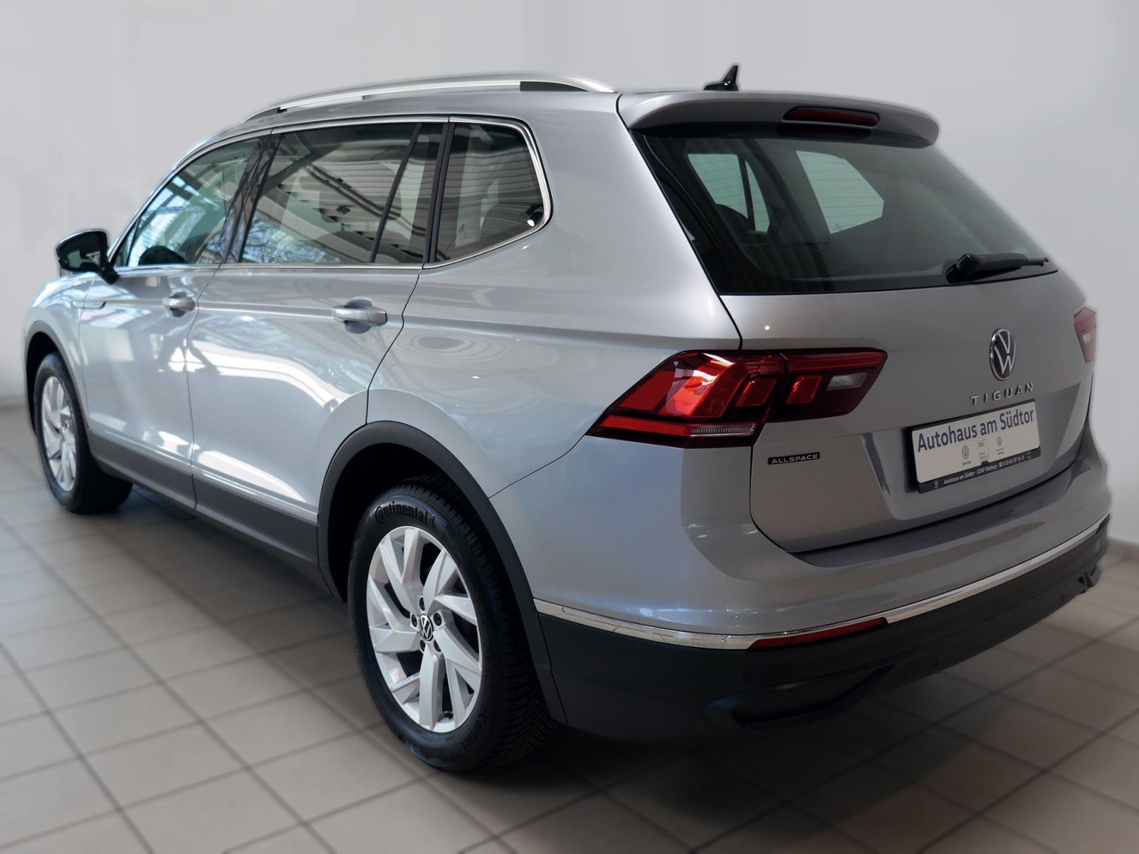 Fahrzeugabbildung Volkswagen Tiguan Allspace Life 1.5 TSI DSG | LED AHK ACC