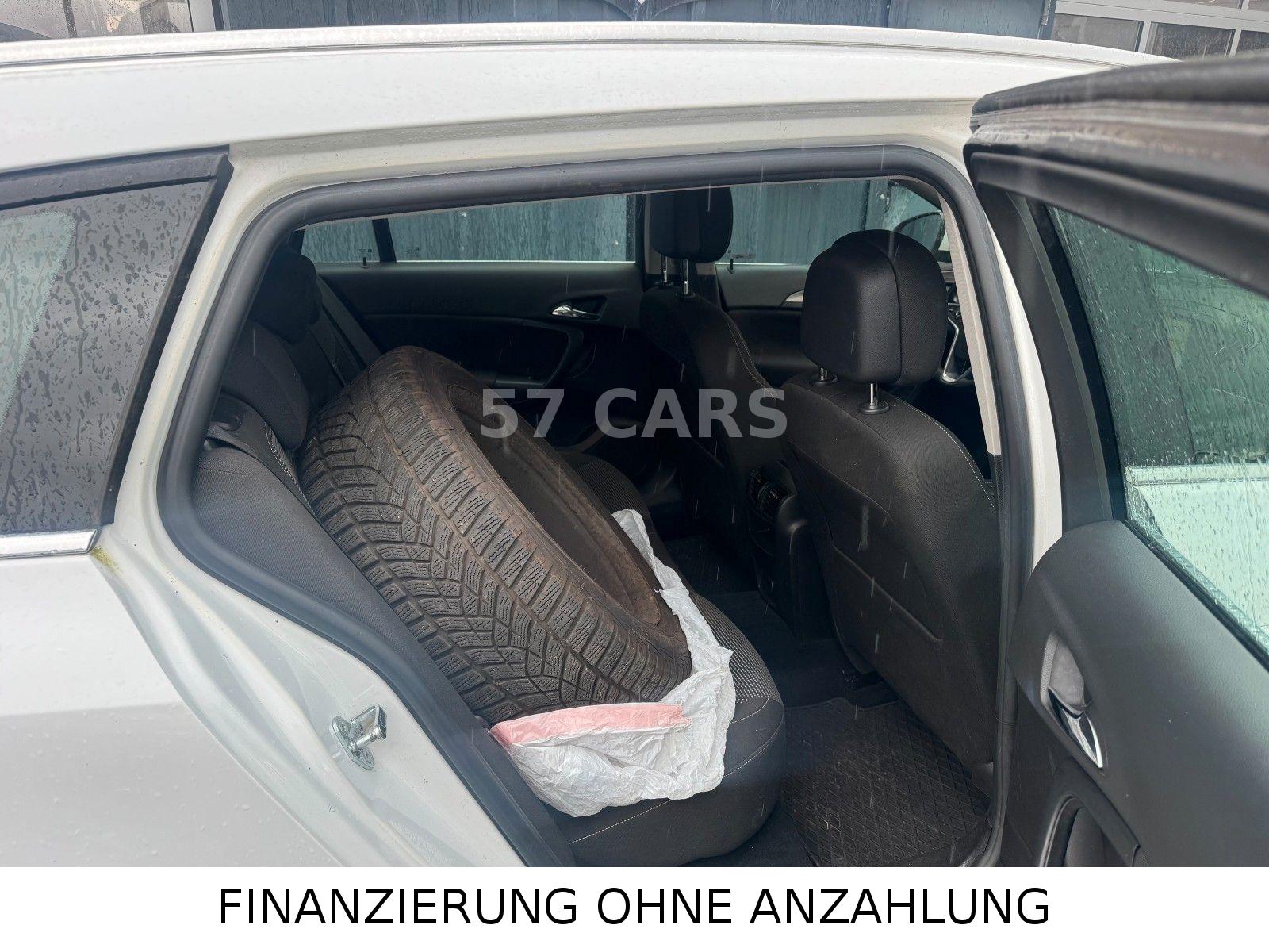 Opel Insignia A Sports Tourer*Carplay*PDC*