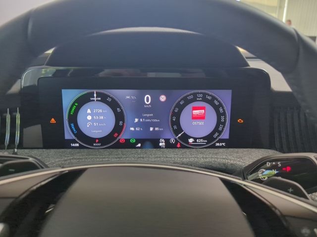 Fahrzeugabbildung SKODA Superb Combi 1.5 TSI iV DSG Selection AHK NAVI W
