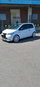 Seat Mii mit sportlichen Extras - Seat Mii Gebrauchtwagen in Berlin