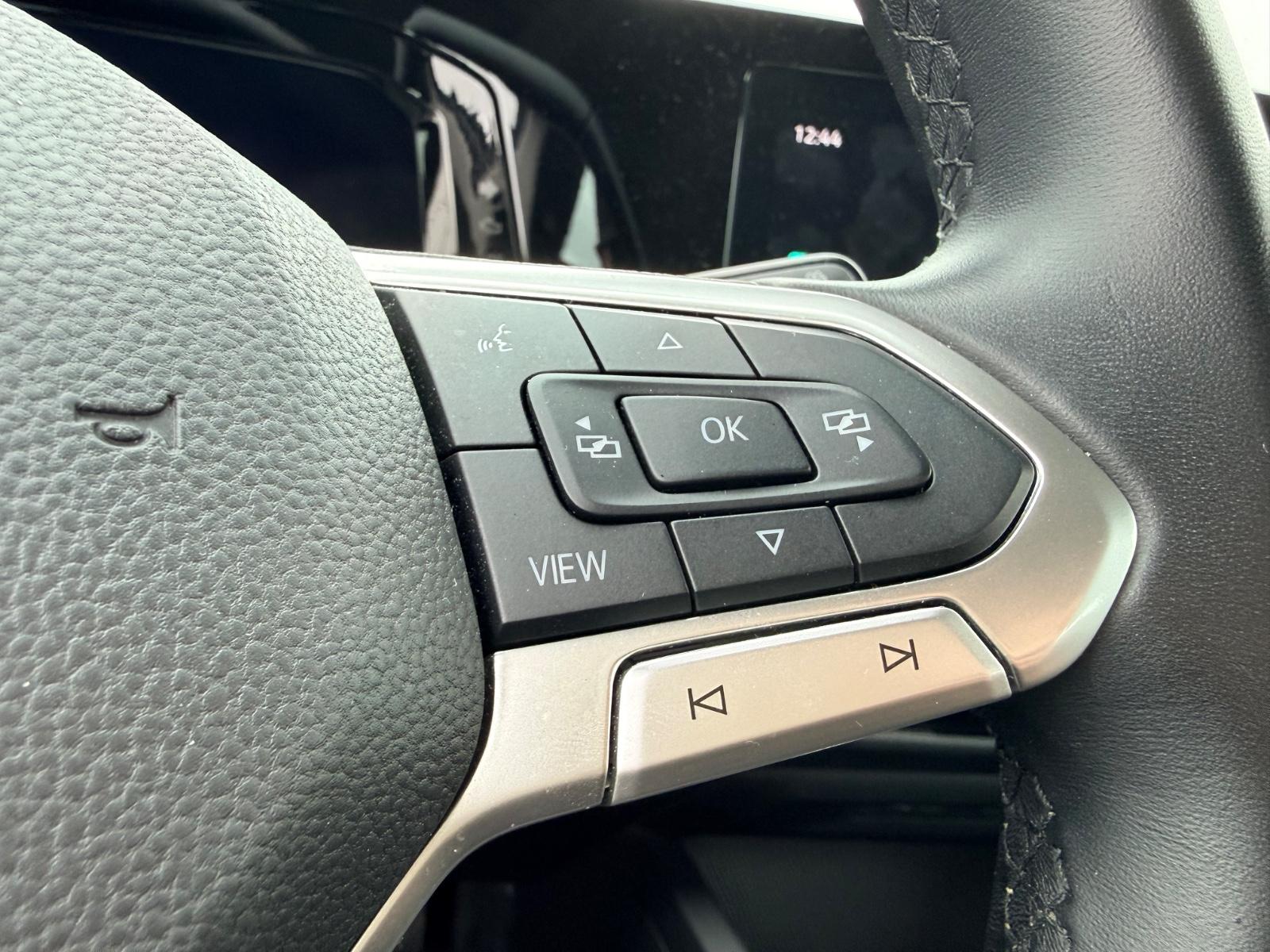 Volkswagen Golf VIII Lim. Life, миниатюра 21