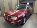Volkswagen Golf 1.6 Europe *1.Hand*Schiebedach* - VW Gebrauchtwagen von 1996