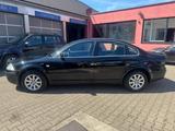 Volkswagen Passat1.6/Zahnriemen Neu/Klimaauto/8.Fach/HU NEU - Volkswagen Passat aus 2003