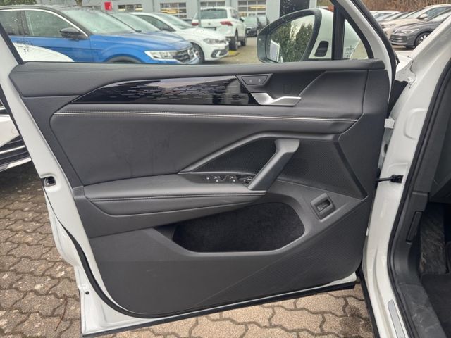 Tiguan Elegance 1.5 eTSI DSG IQ Light Navi AHK