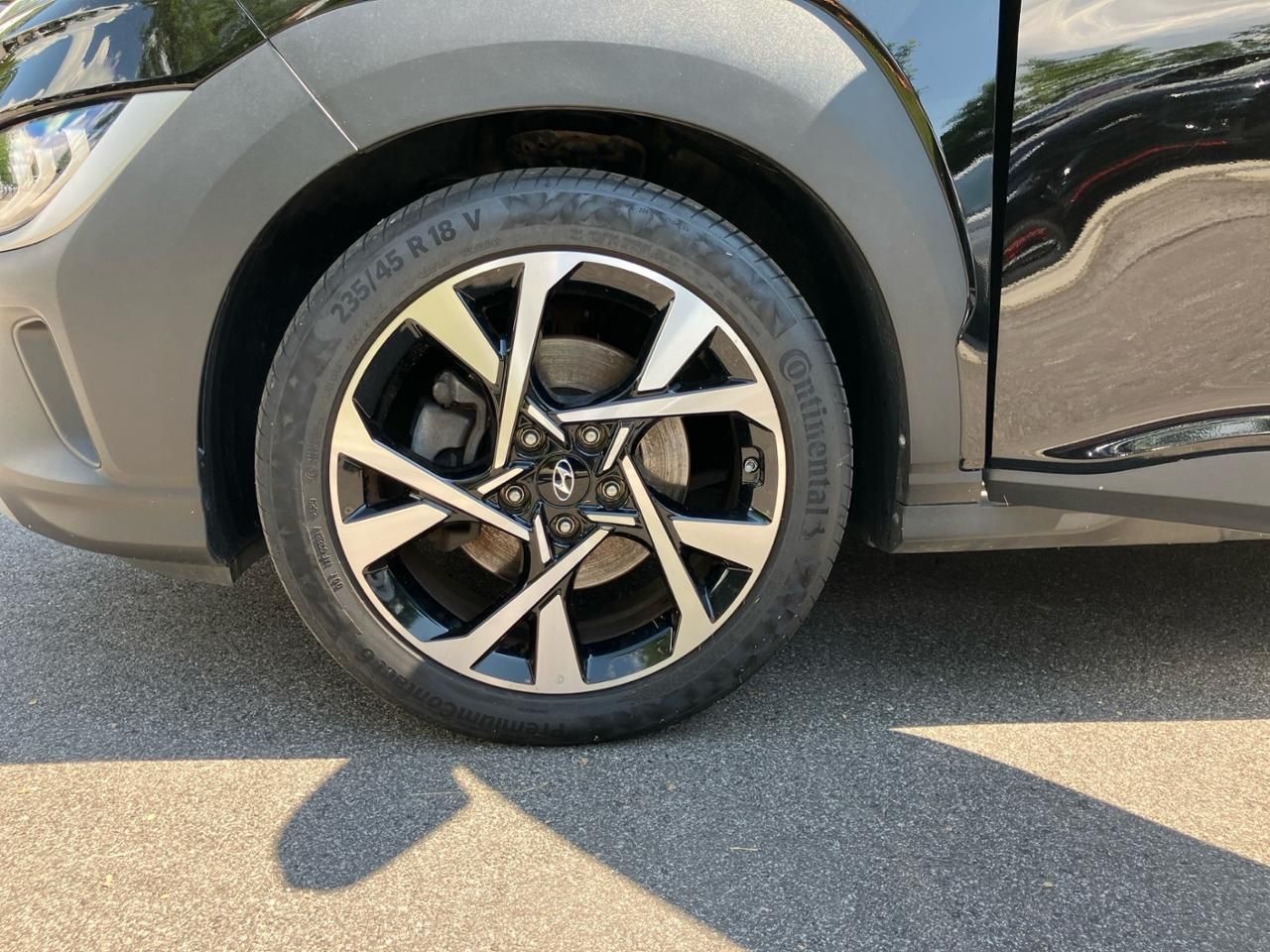 Fahrzeugabbildung Hyundai Kona Intro 1.0 T-GDI *LED*KAMERA*KRELL-SOUND*SHZ