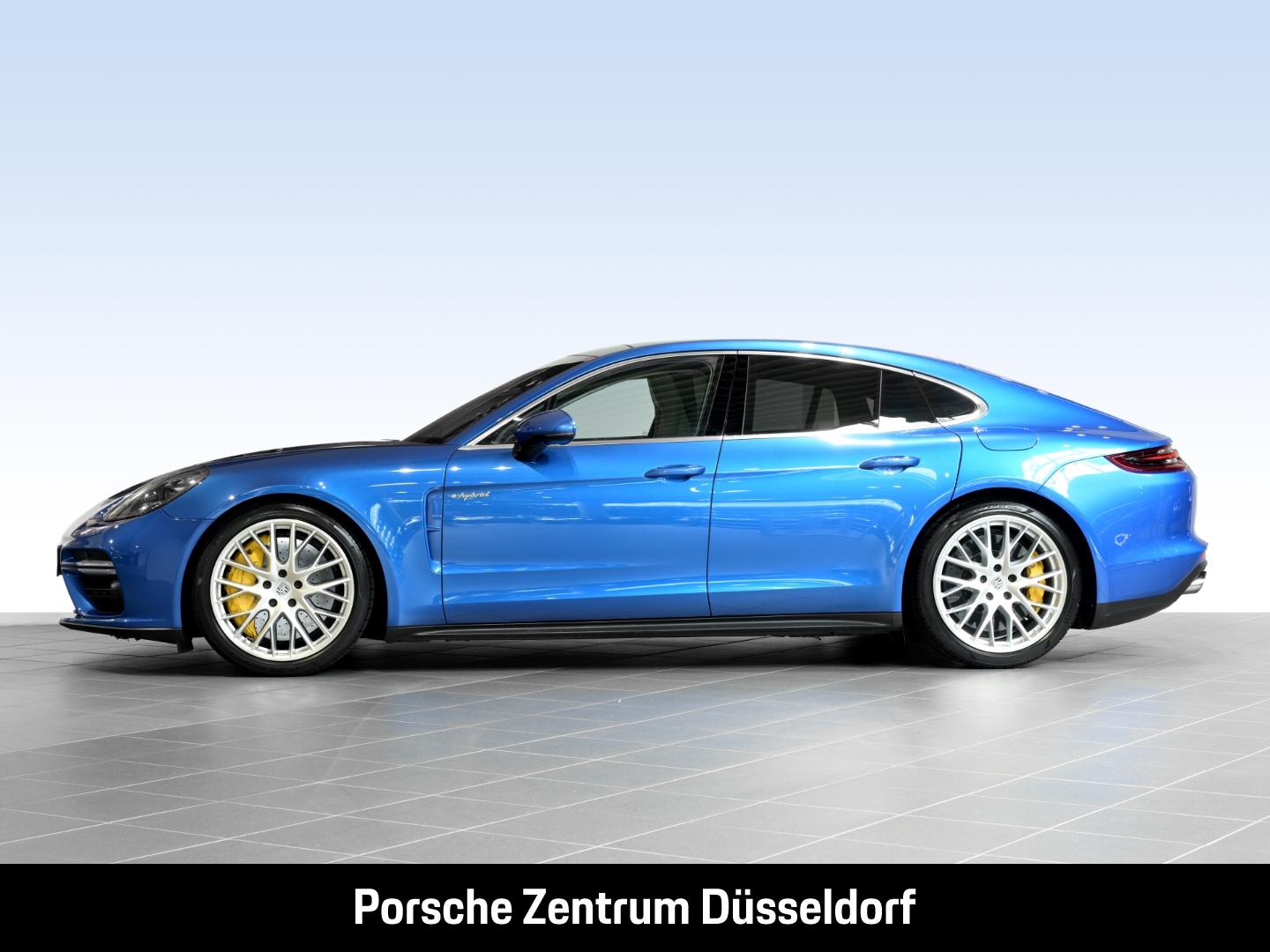 Porsche Panamera Turbo S E-Hybrid Burmester PCCB InnoDri