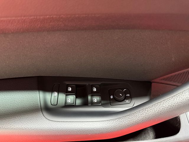 Passat Variant Conceptline DSG LED NAVI APP SHZ - Bild 10