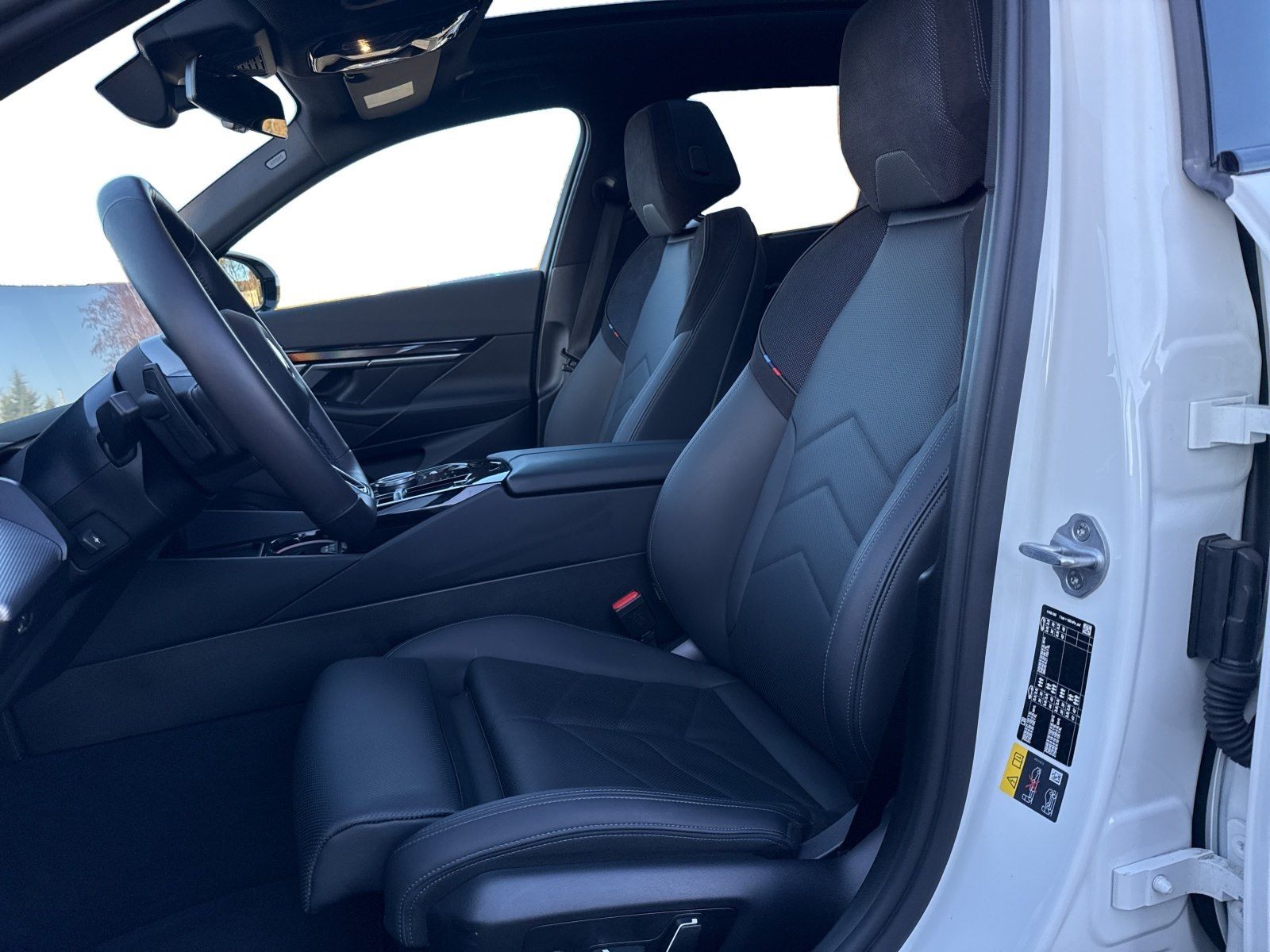 BMW i5 - Bild 17