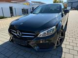 Mercedes-Benz C 180 CGI AMG NIGHT PAKET NAVI*LEDER*KEY*KAMERA* - Mercedes-Benz C 180 Gebrauchtwagen in Stuttgart