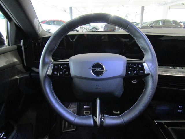 Astra GS Line 1.2 130 PS LED NAV SHZ LEDER KAM A