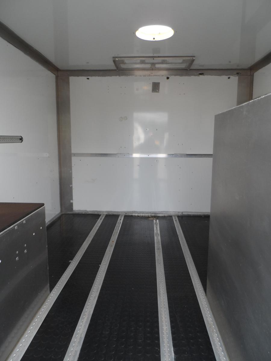 Volkswagen T4 2,5l Benzin SYNCRO Koffer Doppelairbag Sperre