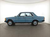 Mercedes-Benz W123 230 E 1982 , Leder - Mercedes-Benz 230: 230e