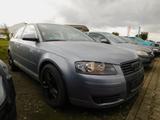 Audi A3 1.6 Attraction AC-A/LMF/ZV-F - gebrauchte Audi A3 aus dem Jahr 2003