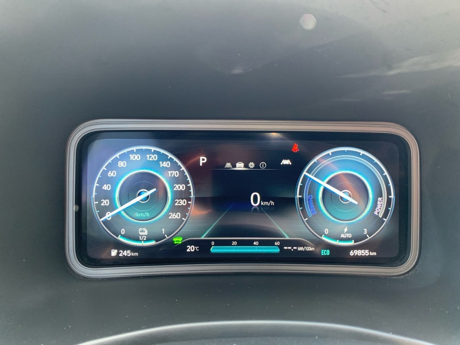 Fahrzeugabbildung Hyundai KONA Select Elektro 11 kW OBC Sitzheizung