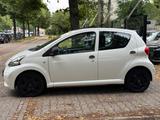 Toyota AYGO CarPlay Kamera 2.Hnd *Kupplung+TÜV+Service* - Toyota Aygo (X) aus 2009