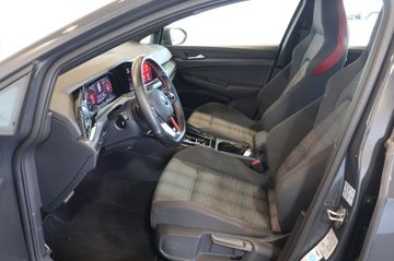Volkswagen Golf VIII GTI 2.0 TSI AID+ACC+LED+AMBIENT+19"