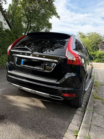 VOLVO XC 60