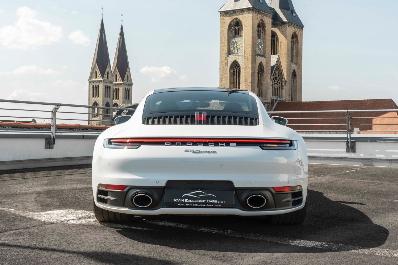 Fahrzeugabbildung Porsche 911  Carrera 992 KAM PASM PDK LED CHRONO CARP